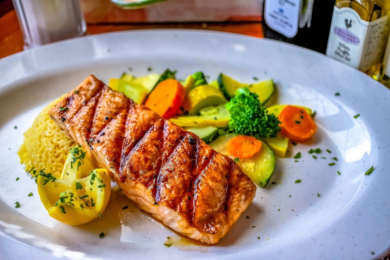 Grilled salmon with saffron rice